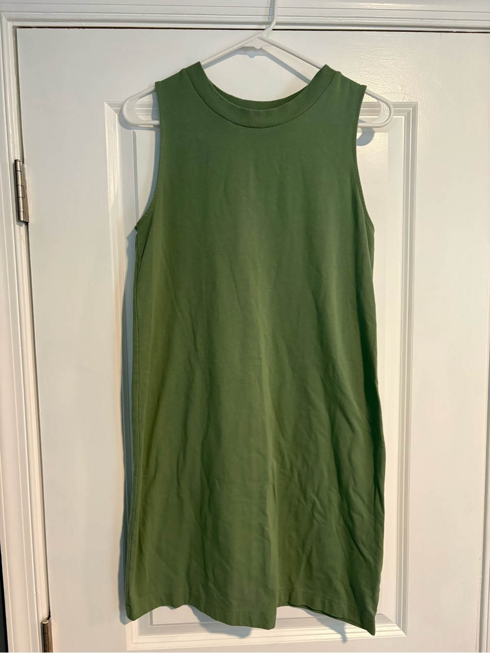 Sleeveless Green Shift Dress - Classic Casual